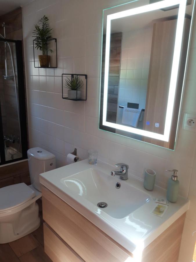 B&B Chez Fouchs - Chambre D'Hotes Dun-sur-Meuse Zimmer foto